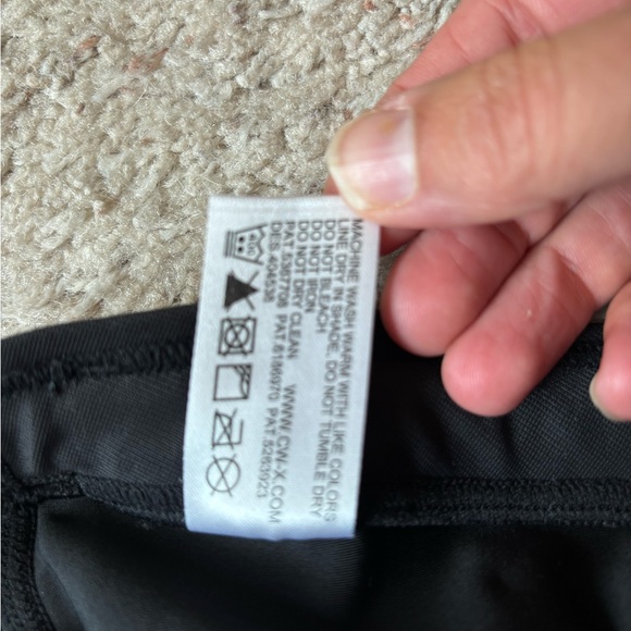 CW-X Compression Tights (Black) like new Large - Picture 5 of 5